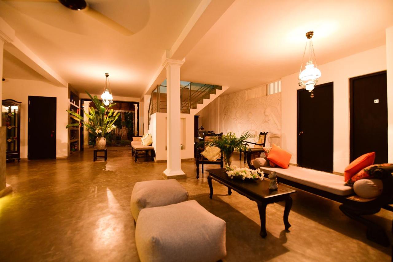 Tropical House - Jungleside Villa Hikkaduwa Extérieur photo