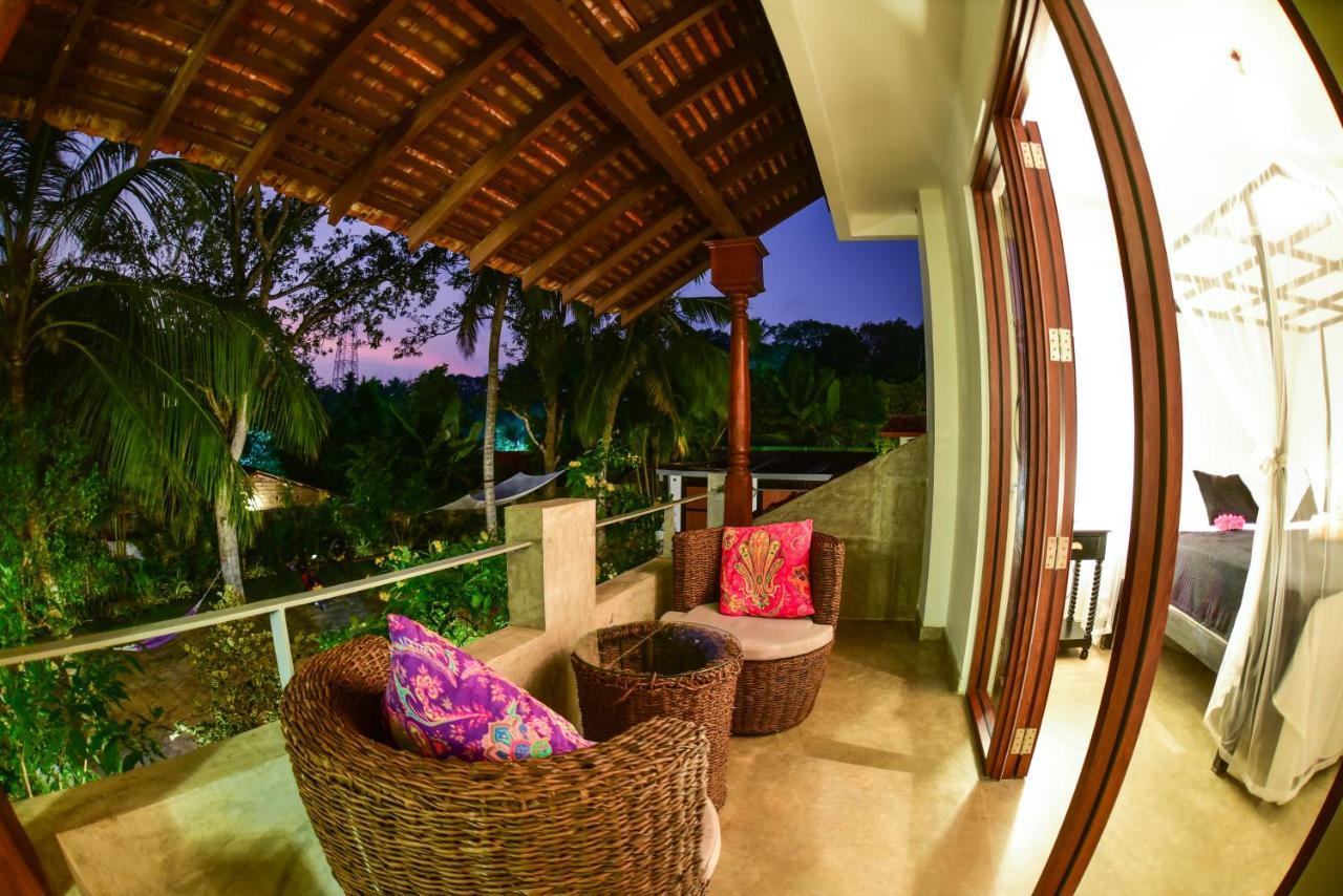 Tropical House - Jungleside Villa Hikkaduwa Extérieur photo